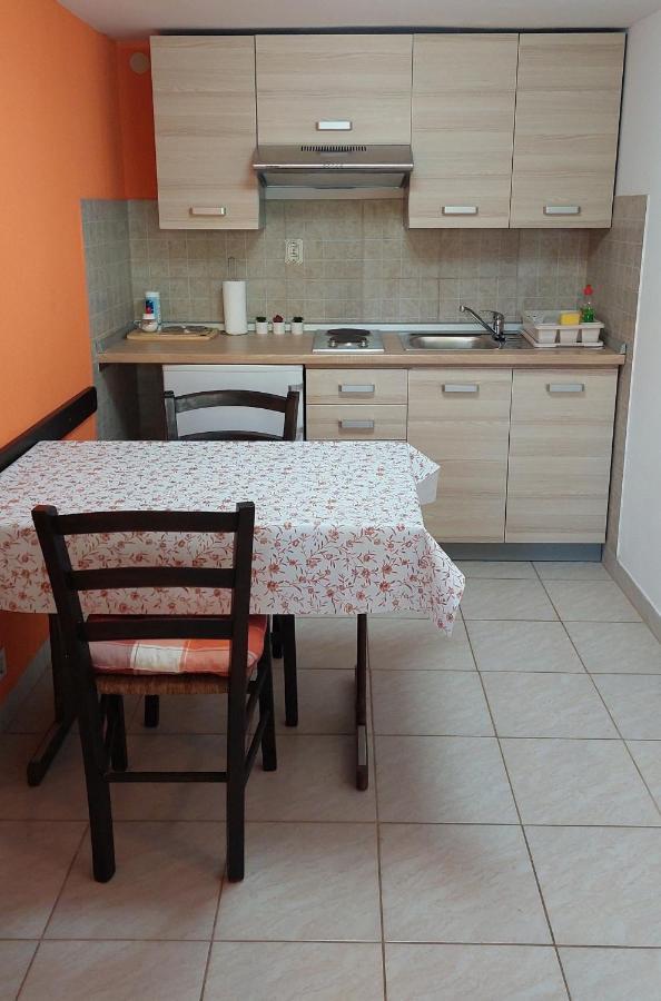 Apartment Drenovica Пула Екстериор снимка